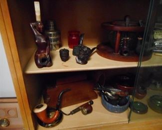 Figure Pipes, Piples, Humidors with Pipe Stands