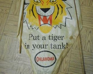 Esso Promo PUT A TIGER IN YOUR TANK..KITE. Oklahoma..