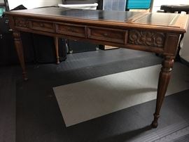 WRITING DESK