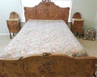 Carved wooden queen size bed - please note mattress is a full size 