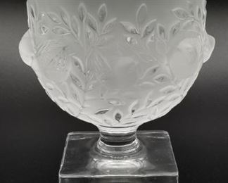 Lalique Elisabeth pattern vase