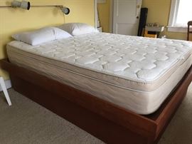 Queen platform bed and tempurpedic mattress