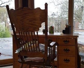 Chair & Desk