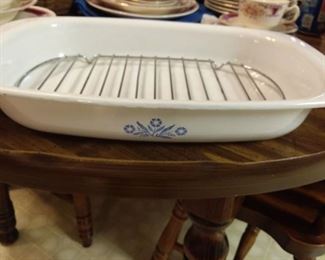 Cornflower blue baking dish with wire rack