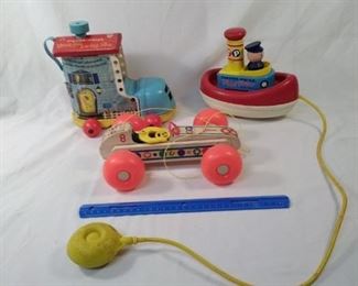 lot of 3 antique vintage Fisher Price toys    https://ctbids.com/#!/description/share/152115