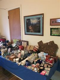 Lots of office supples