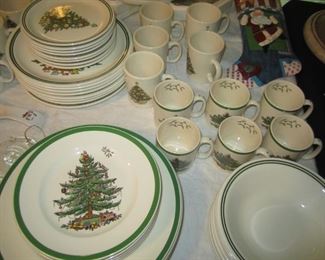 XMAS DISHES SOME SPODE