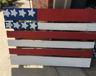 Wooden Handpainted Pallet Flag
Great Decor!🇺🇸🇺🇸🇺🇸