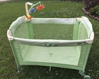 Disney Tote N’ Go Plus Play Yard