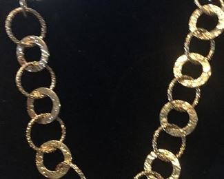 Gorgeous Dolce Vita Chain
