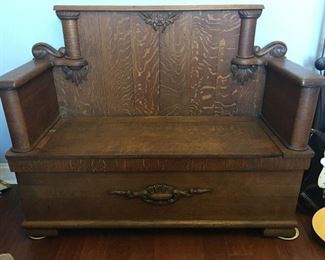 Stunning Golden Tiger Oak Bench with Storage