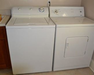 Washer / dryer good working order.
