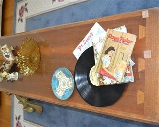 MCM Lane Acclaim Coffee table.  1960's Immaculate.