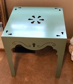 Adorable table