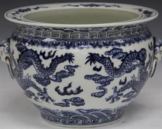 LOT #5310 - CHINESE BLUE AND WHITE PORCELAIN JARDINIERE, 12" H