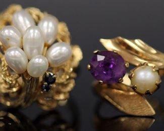 LOT #5336 - LOT OF (2) 14KT GOLD RINGS W/ PEARL, 14.3 GRAMS