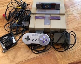 Super Nintendo, model SNS-005, Ready to play!