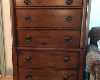 Six drawer chest on chest, very nice!