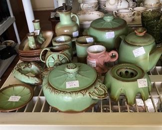 Vintage Frankoma pottery pieces 'Prairie Green'.. Beautiful!