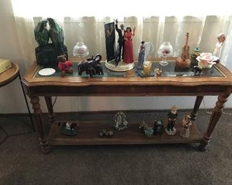 Entryway or sofa table-Collectible Figurines-Light up Parrot Lamp-The Pope-Elephants