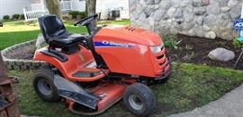 SIMPLICITY riding lawn mowertractor
