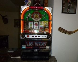  Slot Machine
