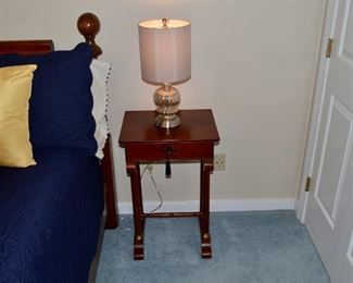 end table & lamp