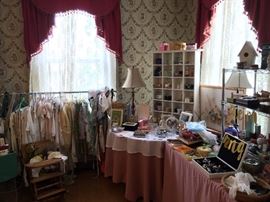 Mid-century baby & toddler clothing & wicker combo rocker/high chair; 1920's high chair.