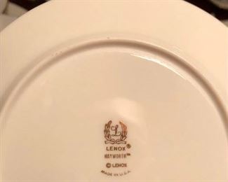 Lenox Hayworth fine china - Complete Set