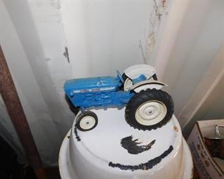 Diecast  Ford Tractor
