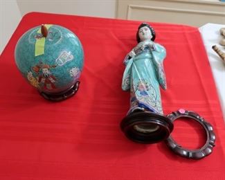 Japanese  porcelain  jar  and  figurine