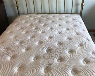 Queen mattress - made in Escanaba