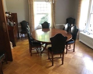 Dining room table and chairs 