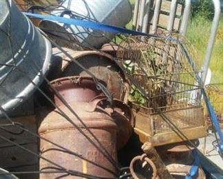 All kinds of vintage milk cans and oil cans