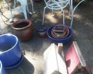 all kinds of flower pots