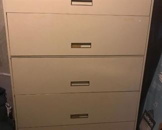 5/drawer file cabinet