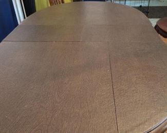 Dining table pads