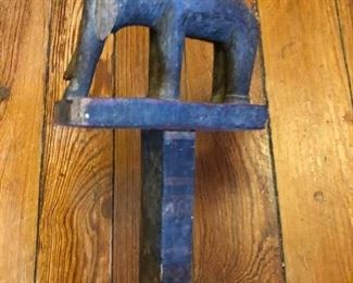 could be ant eater (look, you can see Cher's fingers)