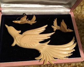 Pearls from Hawaii and Japan, Sterling, gold necklaces and bracelets, costume jewelry. pins brooches