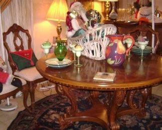 NICE ROUND , SMALL DINING ROOM TABLE WITH 6 MATCHING CHAIRS--NEWER PIECE OF QUALITY FURNITURE--HAS ONE 2 FOOT WIDE LEAF