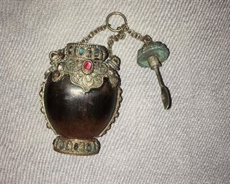 Antique Chinese snuff bottle with silver overlay