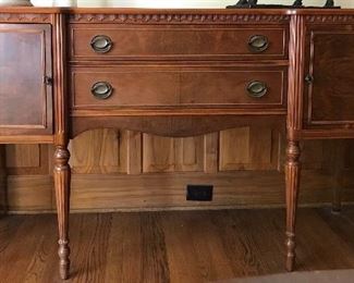 Antique Federal sideboard/buffet