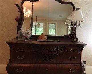 Jenny Lind Louis XV Bombe Chest and mirror