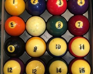 Aramith Belgian billiard balls