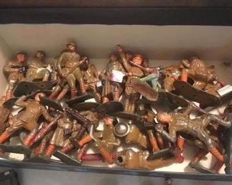 Antique WW1 Lead Toy Soldiers.