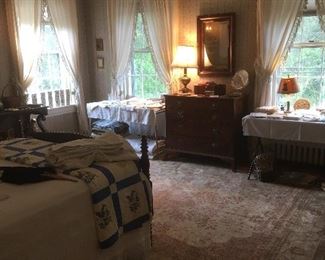 Antique Dresser. Rug  & Mirror.