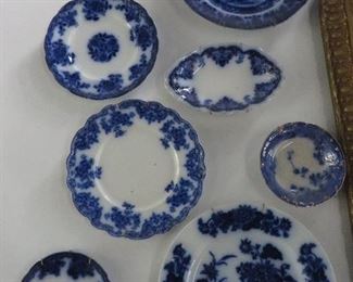  Flow Blue earthenware  / porcelain plates