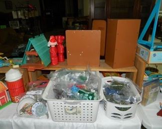 Vintage toys, Wolverine toy stove/refrigerator