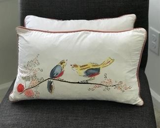 Nice bird pillows.