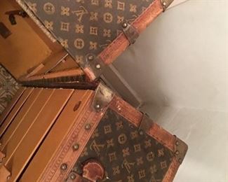 Rare find 1920's (especially in this good of condition for age) Louis Vuitton Monogram Steamer Travel Trunk. 